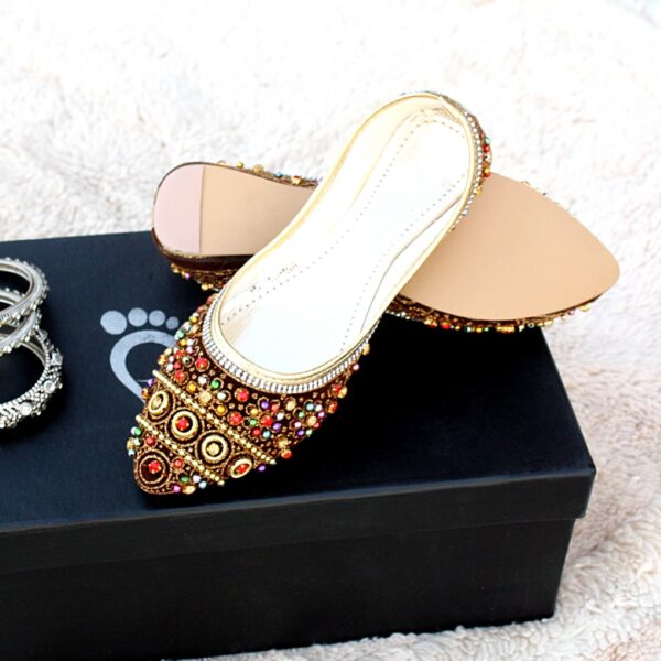 LK-003-Ladies-khussa-traditional-for-women-stitched-mojari-footwear-sandals-shoes-girls-fashion-culture-hand-made-stitched-online-sale-pakistan-pezaarpk-pezaar-heels-flats (1 (6)